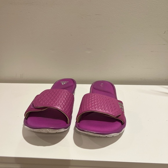 Adidas Slides - Picture 4 of 7